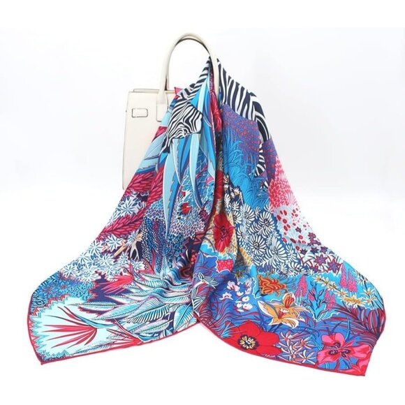 Lightweight Large Square Silk Scarf for Women's - Picture 2 of 7